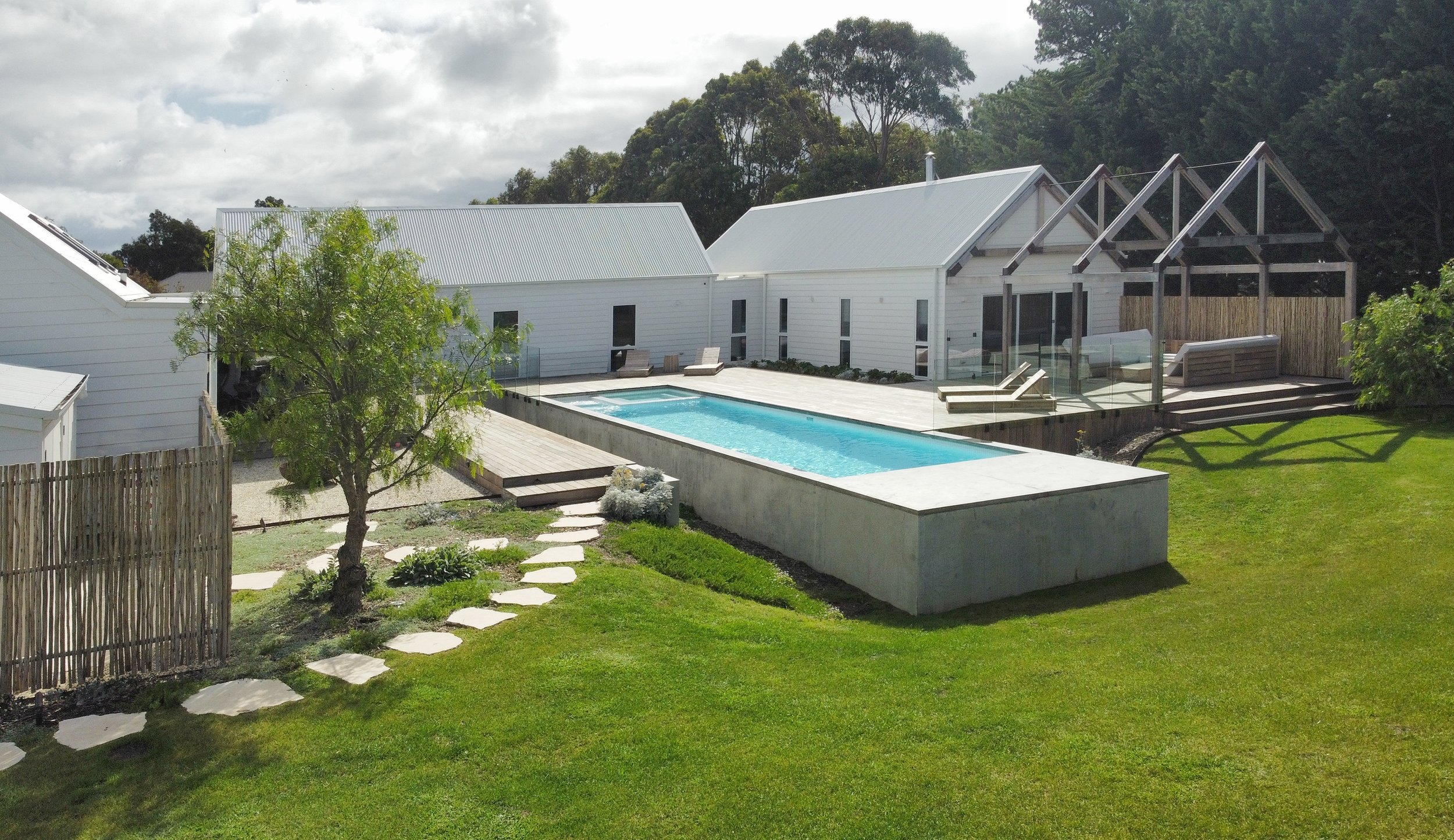 Ventnor Residence — view 3